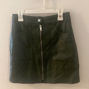 Green Faux Leather Skirt Women’s Size Small